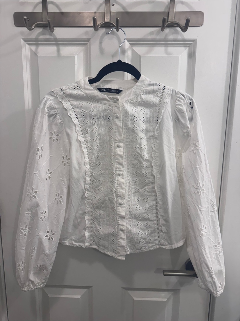 Zara White Eyelet Lace Puff-Sleeve Blouse